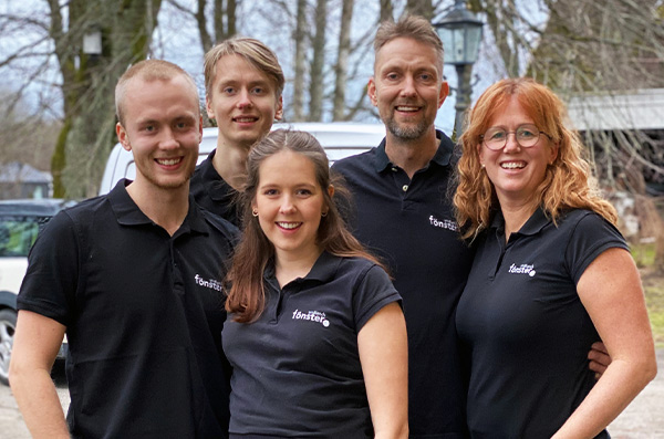smålandsfönster-om-oss-hur-vi-började-jonas-therese-hugo-stina-otto-petersson