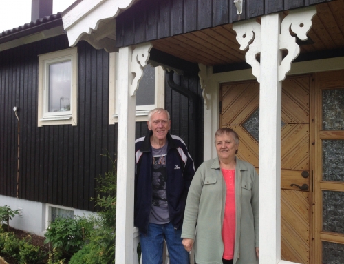 Tage o Anita Johnson i Holsbybrunn, det blev så ljust och luftigt med nya fönster och otroligt lättskötta fönster!